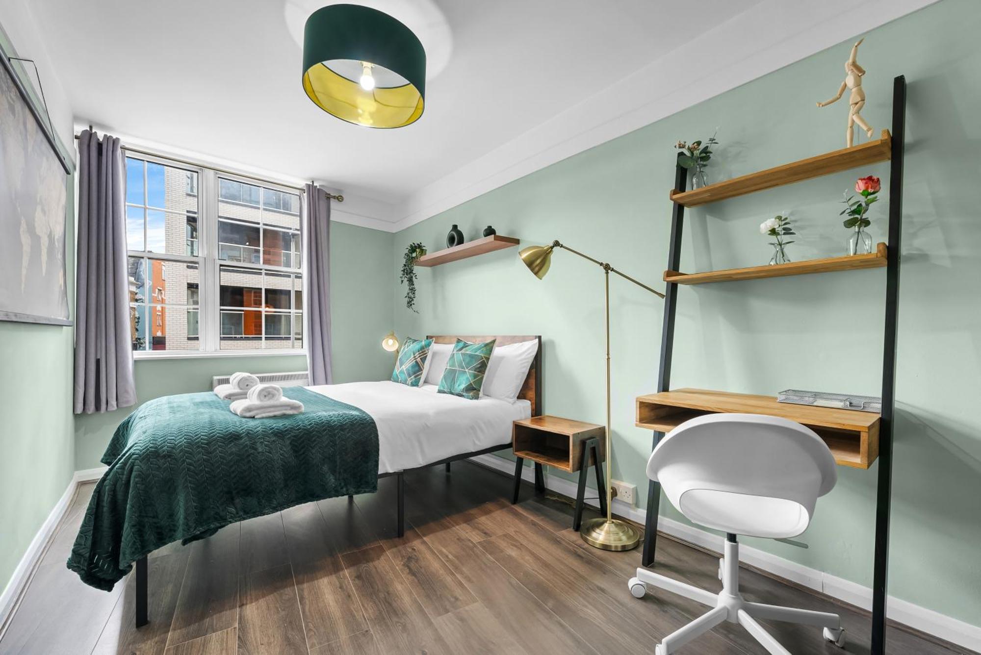 Chic 2 Bedroom Apartment Near Liverpool Street By Gold Stays لندن المظهر الخارجي الصورة