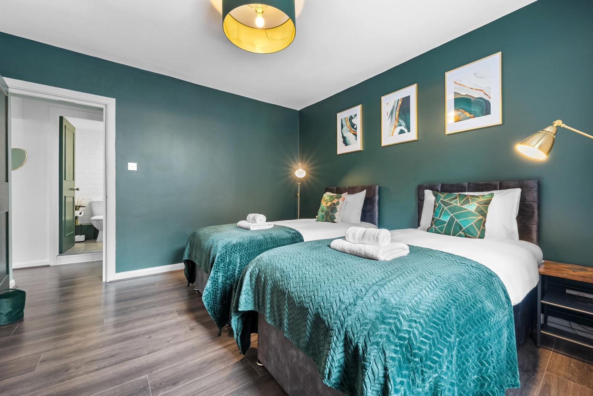 Chic 2 Bedroom Apartment Near Liverpool Street By Gold Stays لندن المظهر الخارجي الصورة